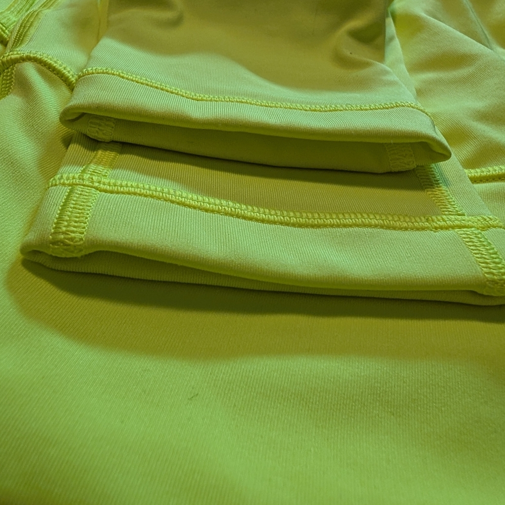 🌟LULULEMON Wunder Under High-Rise Tight 28". Size 10🌟 - Picture 4 of 7